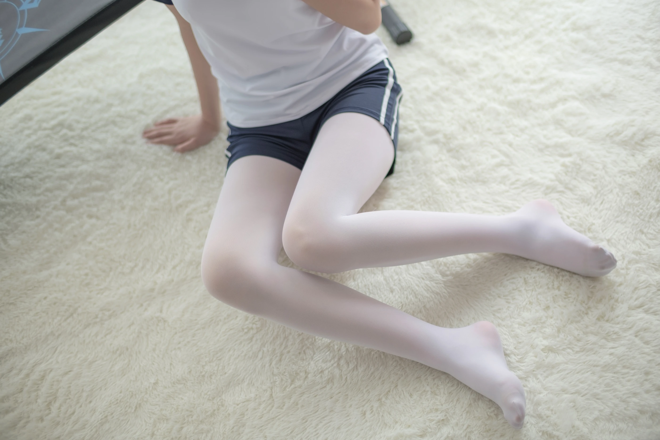 森萝财团 [R15-013] 白丝运动少女 [85P]插图7